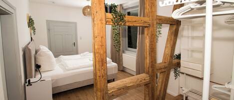 2 Schlafzimmer, Reisekinderbett, kostenloses WLAN