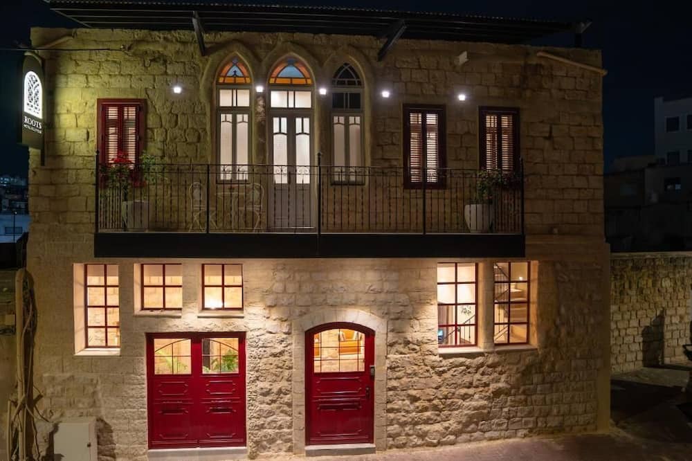 Roots Boutique Hotel