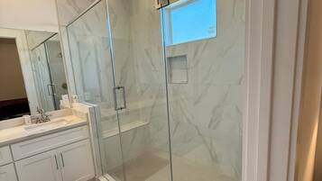 Ferienhaus, 3 Schlafzimmer | Badezimmer