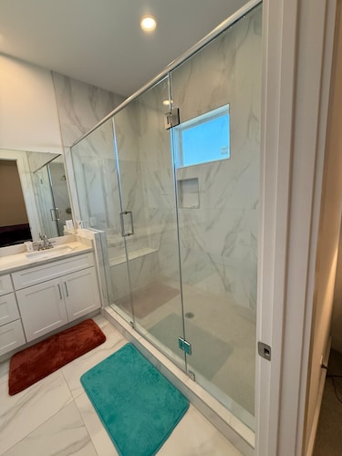 Luxe 3BR for Families Nurses and Group
