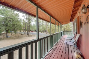 House (2 Bedrooms) | Interior - 2 Mi to Arizona Christmas City! Cabin w/ Fireplace (Prescott)