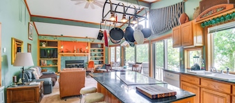 Boat Dock Access: Clarks Hill Lake Hideaway!