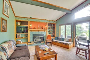 Interior - Boat Dock Access: Clarks Hill Lake Hideaway! (Elberton)