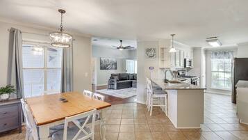 House (3 Bedrooms) | Bahagian dalam