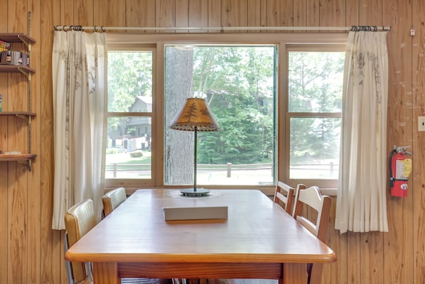 Casa (2 Bedrooms) | Interior