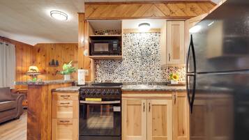 Rumah (2 Bedrooms) | Interior