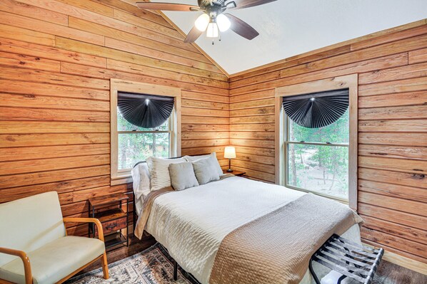 Casa (2 Bedrooms) | Interior