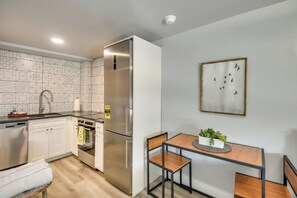 Apartment (0 Bedroom) | Front of property