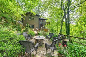 House (3 Bedrooms) | Front of property