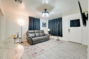 Apartment (2 Bedrooms) | Interior