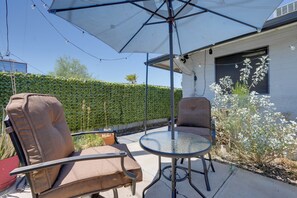 Interior - 3 Mi to Dtwn Phoenix: Apt w/ Shared Patio (Phoenix)