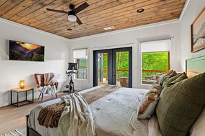 4 chambres, fer et planche à repasser, lit de bébé portatif, Wi-Fi