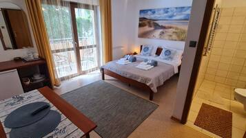 1 chambre, bureau, fer et planche Ă repasser, Wi-Fi