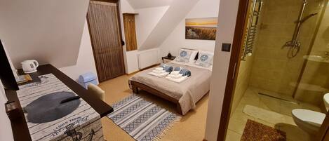 1 soveværelse, skrivebord, strygejern/strygebræt, Wi-Fi