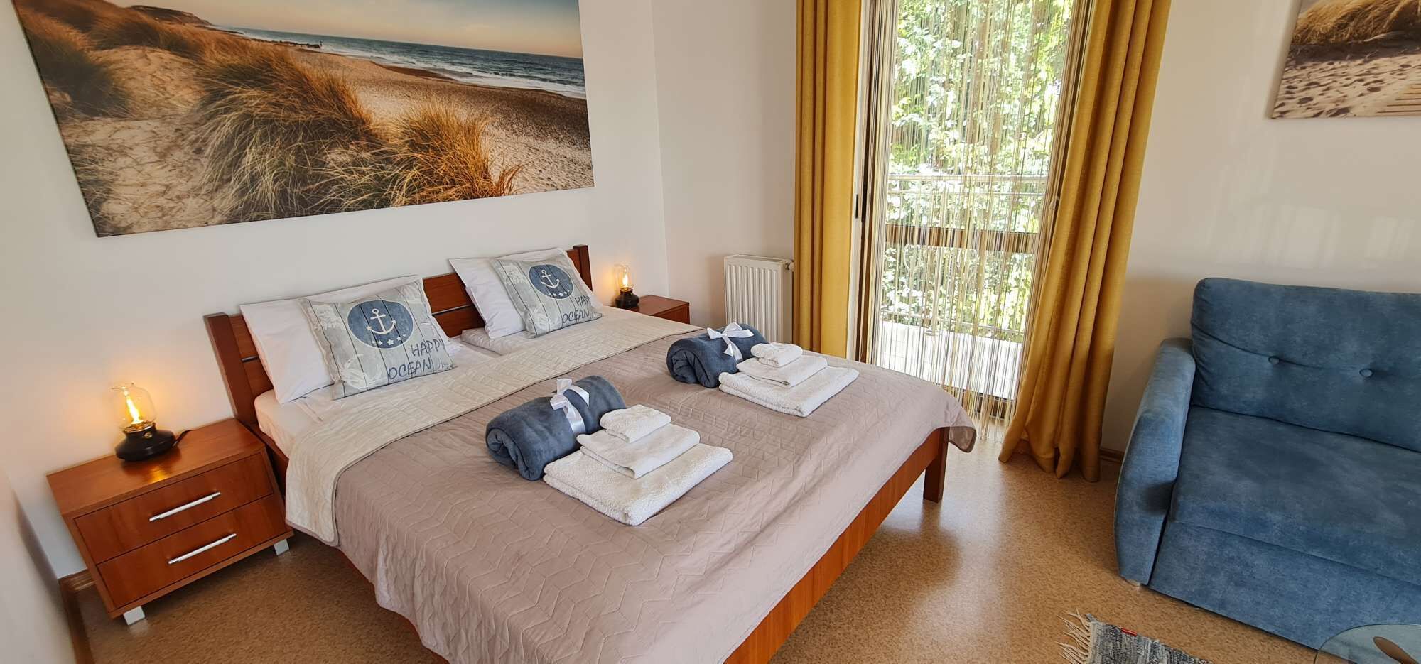 1 chambre, bureau, fer et planche à repasser, Wi-Fi