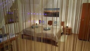 1 chambre, bureau, fer et planche Ă repasser, Wi-Fi