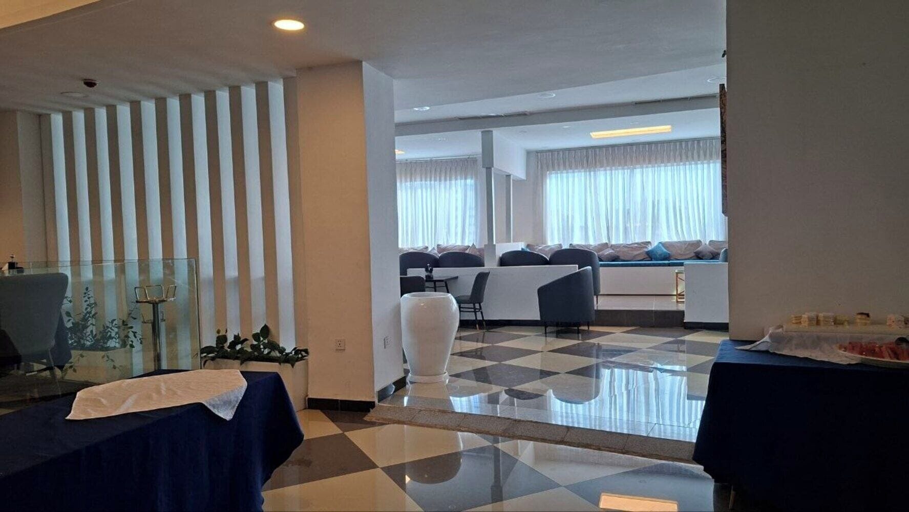 Photo - Omedad Hotel