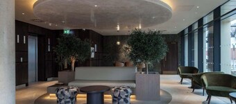 2 Bed Flats near Station & City Centre - Sleeps 6