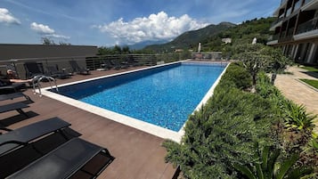 Piscine extérieure