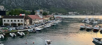 Casa Montenegro Lux
Apartment 1 Bedroom + 1 Living Room with Sea & Pool View