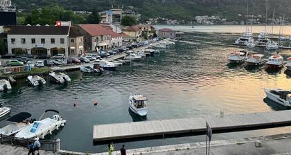 Casa Montenegro Lux
Apartment 1 Bedroom + 1 Living Room with Sea & Pool View