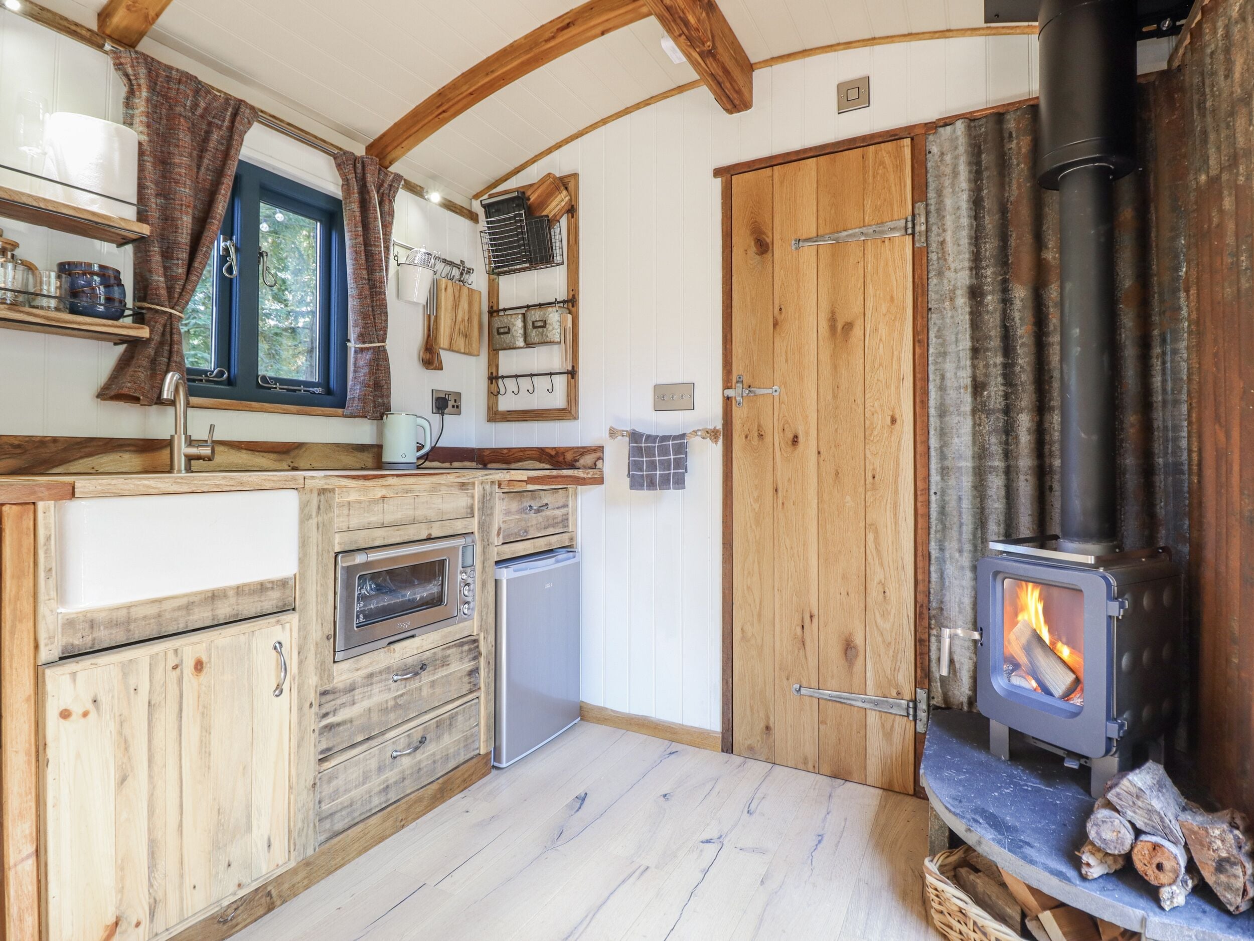 Cottage | Interior