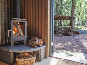 Cottage | Property grounds