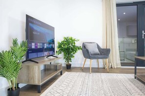 2 Schlafzimmer, Bügeleisen/Bügelbrett, WLAN, Bettwäsche