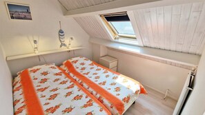 2 bedrooms, WiFi, bed sheets