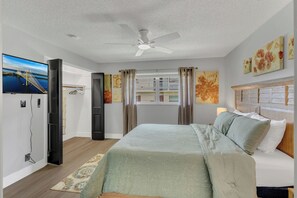 2 bedrooms, iron/ironing board, free WiFi, bed sheets