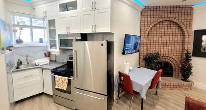 Gorgeous Modern 1 Bedroom Apartment in North York Toronto