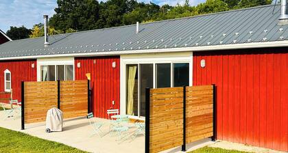 Charming Cabin on horse farm minutes from Letchworth State park