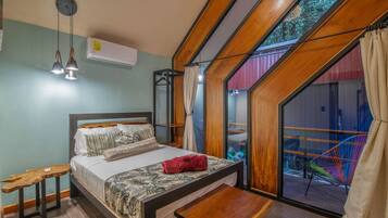 Fer et planche à repasser, Wi-Fi, draps fournis