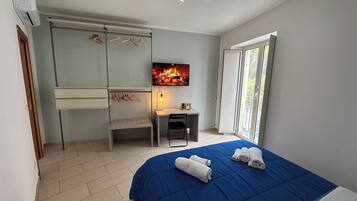 2 chambres, fer et planche Ă repasser, Wi-Fi, draps fournis