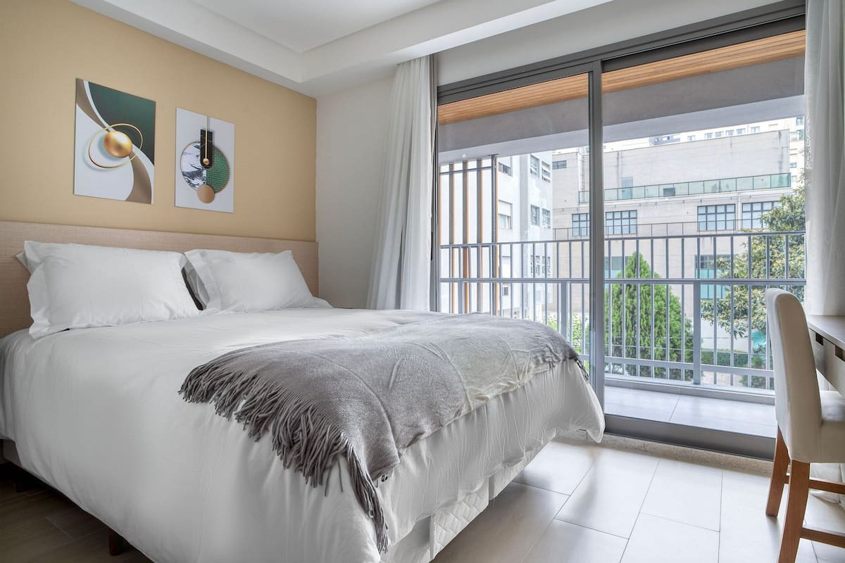 Estúdio básico | Wi-Fi de cortesia