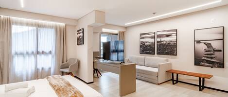Executive Studio | Free WiFi