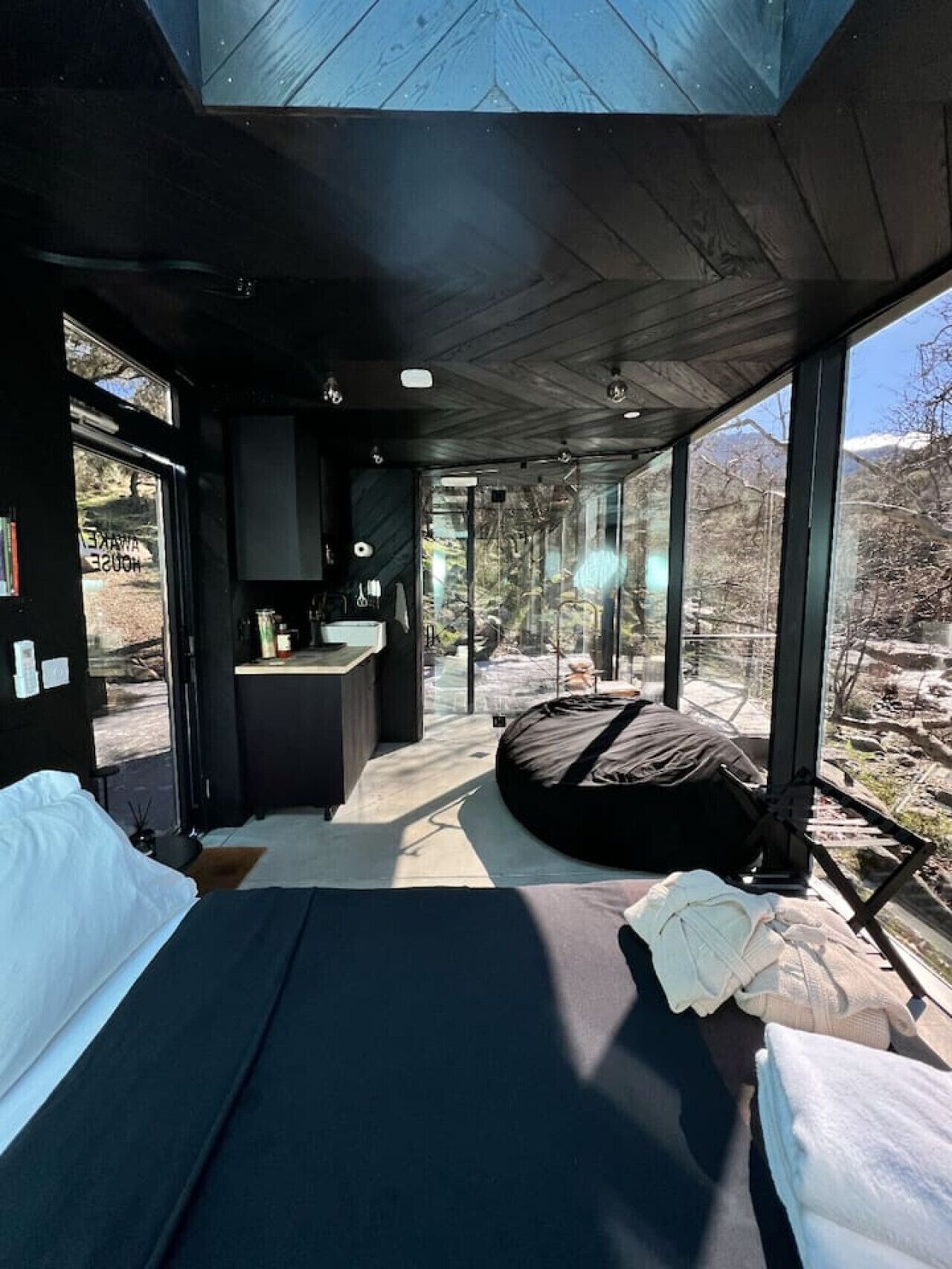 4 slaapkamers, een bureau, wifi