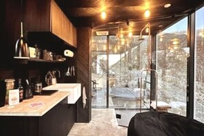 Interior - Paradise Ranch - Houses + yurts (Three Rivers)