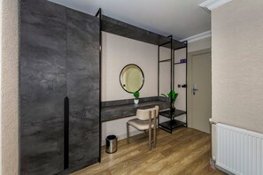 Family Room | Premium bedding, down duvets, in-room safe, desk - Çorlu Temel Hotel (Çorlu)