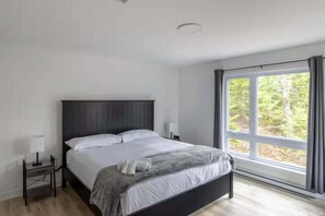 4 間睡房、熨斗/熨衫板、Wi-Fi、床單