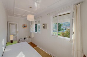 Comfort Apartment, Patio, City View | Soundproofing, iron/ironing board, free WiFi, wheelchair access