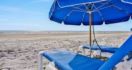 Quiet Coastal Home w/ Patio Near Beaches