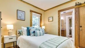 3 habitaciones, escritorio, tabla de planchar con plancha y wifi gratis 