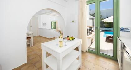 Villa Loka - Two Bedroom Villa, Sleeps 4