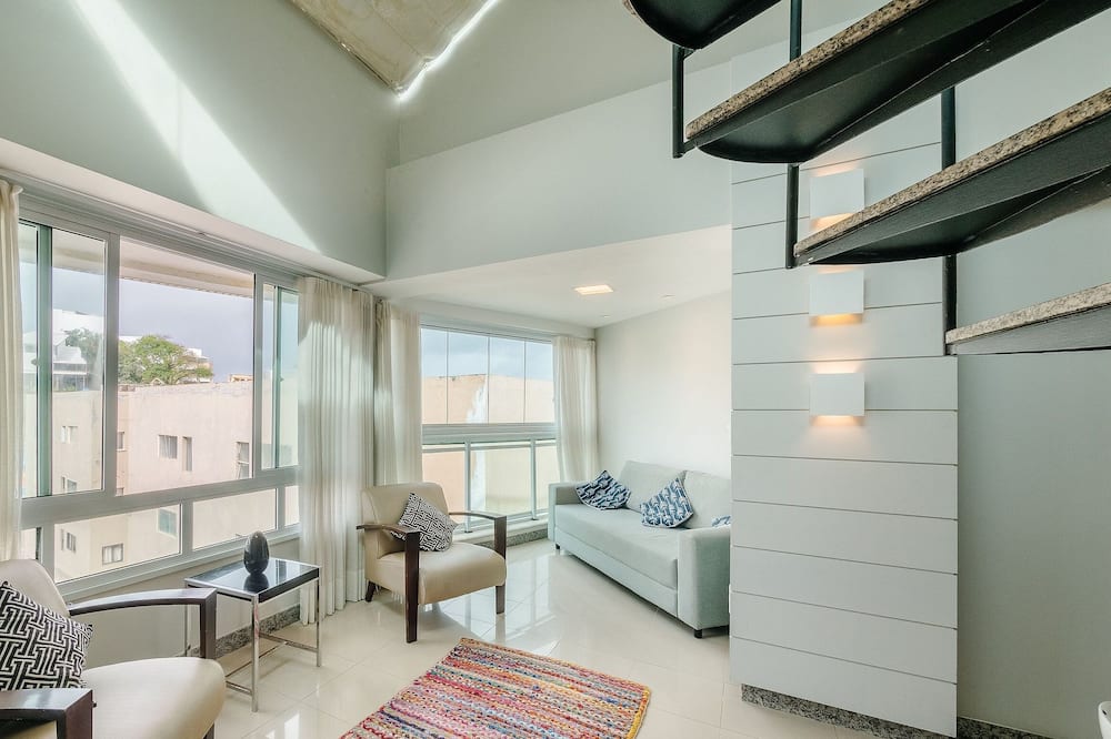 Apt With Jacuzzi and Sea View in Rio Vermelho Enc0307