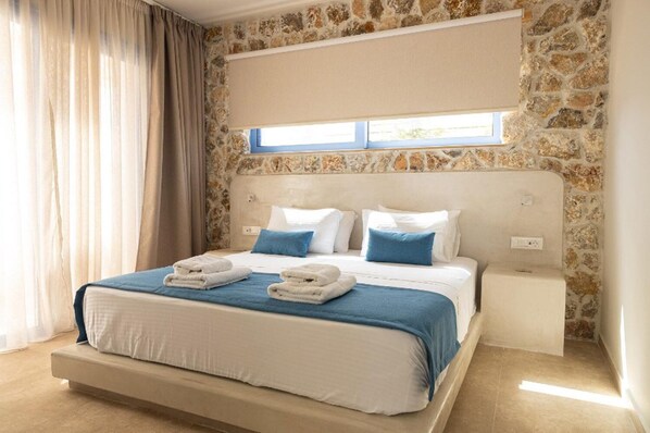 3 bedrooms, iron/ironing board, WiFi, bed sheets - Villa Pollux - Two Bedroom Villa, Sleeps 6 (Gennadi)