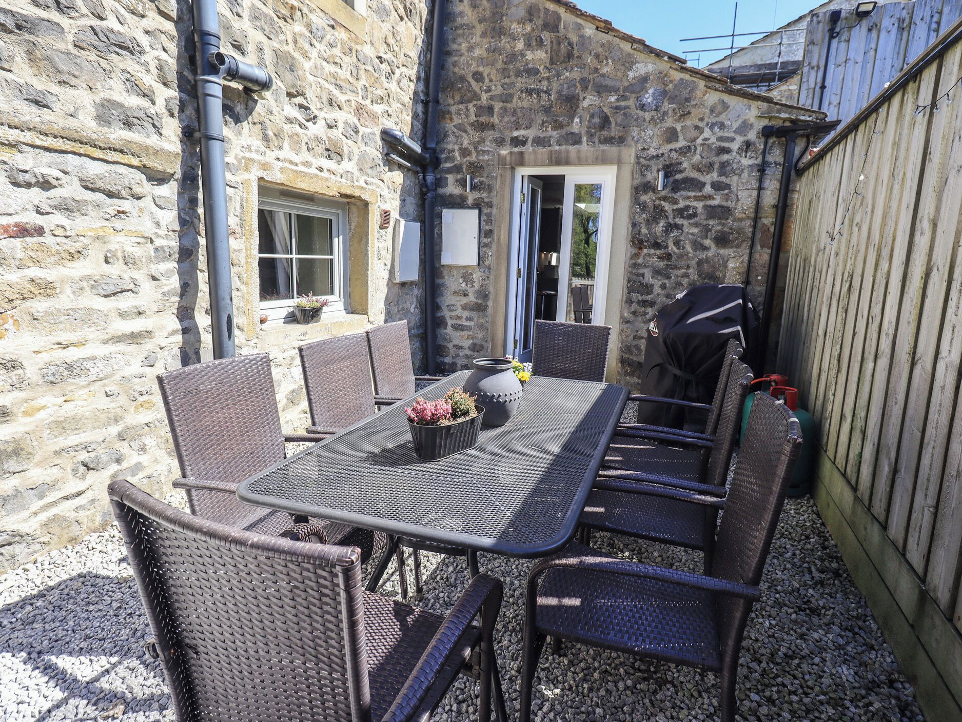 Cottage | Interior