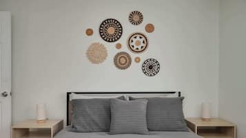 2 quartos, ferros/tábuas de passar roupa, Wi-Fi, roupa de cama