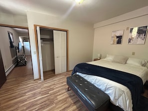 1 bedroom, iron/ironing board, WiFi, bed sheets