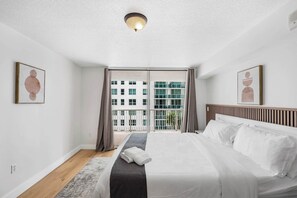 1 bedroom, iron/ironing board, travel crib, WiFi